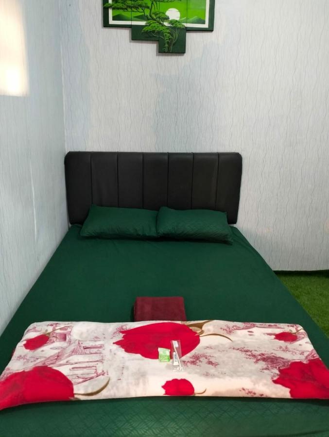 Nio Homestay And Tour Licin Exteriör bild