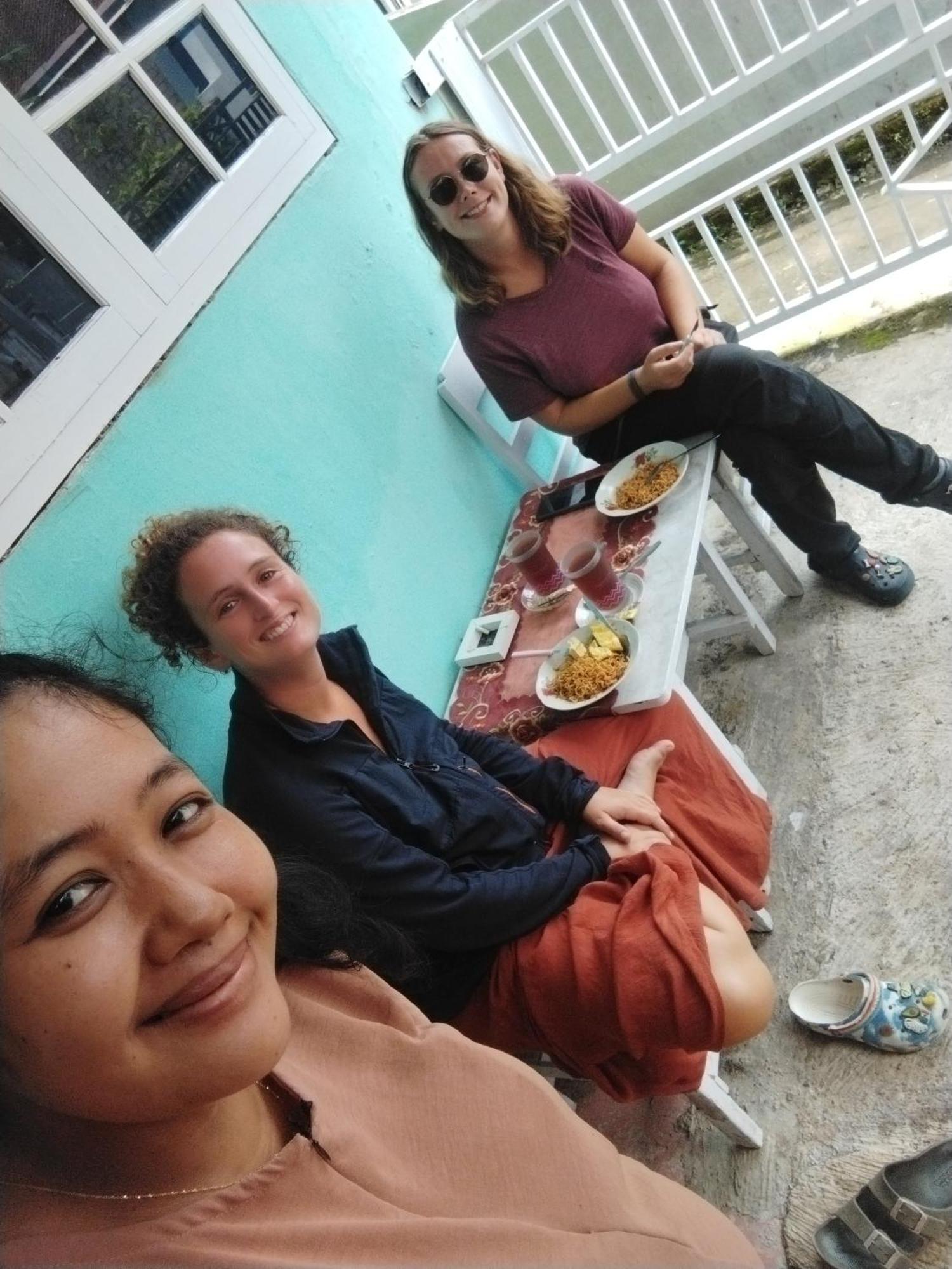 Nio Homestay And Tour Licin Exteriör bild