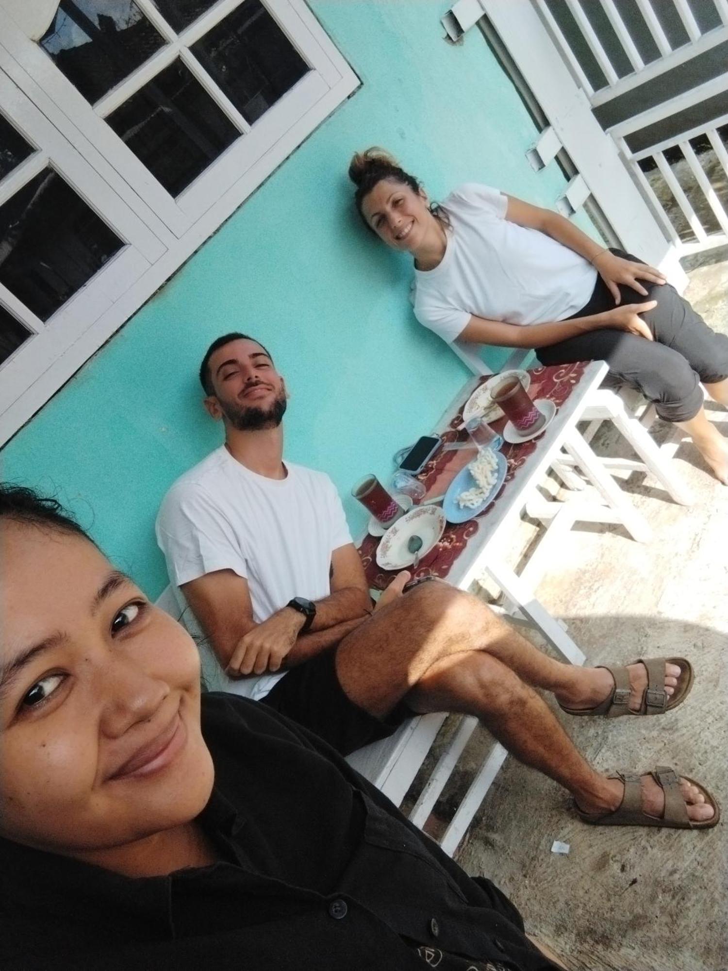 Nio Homestay And Tour Licin Exteriör bild