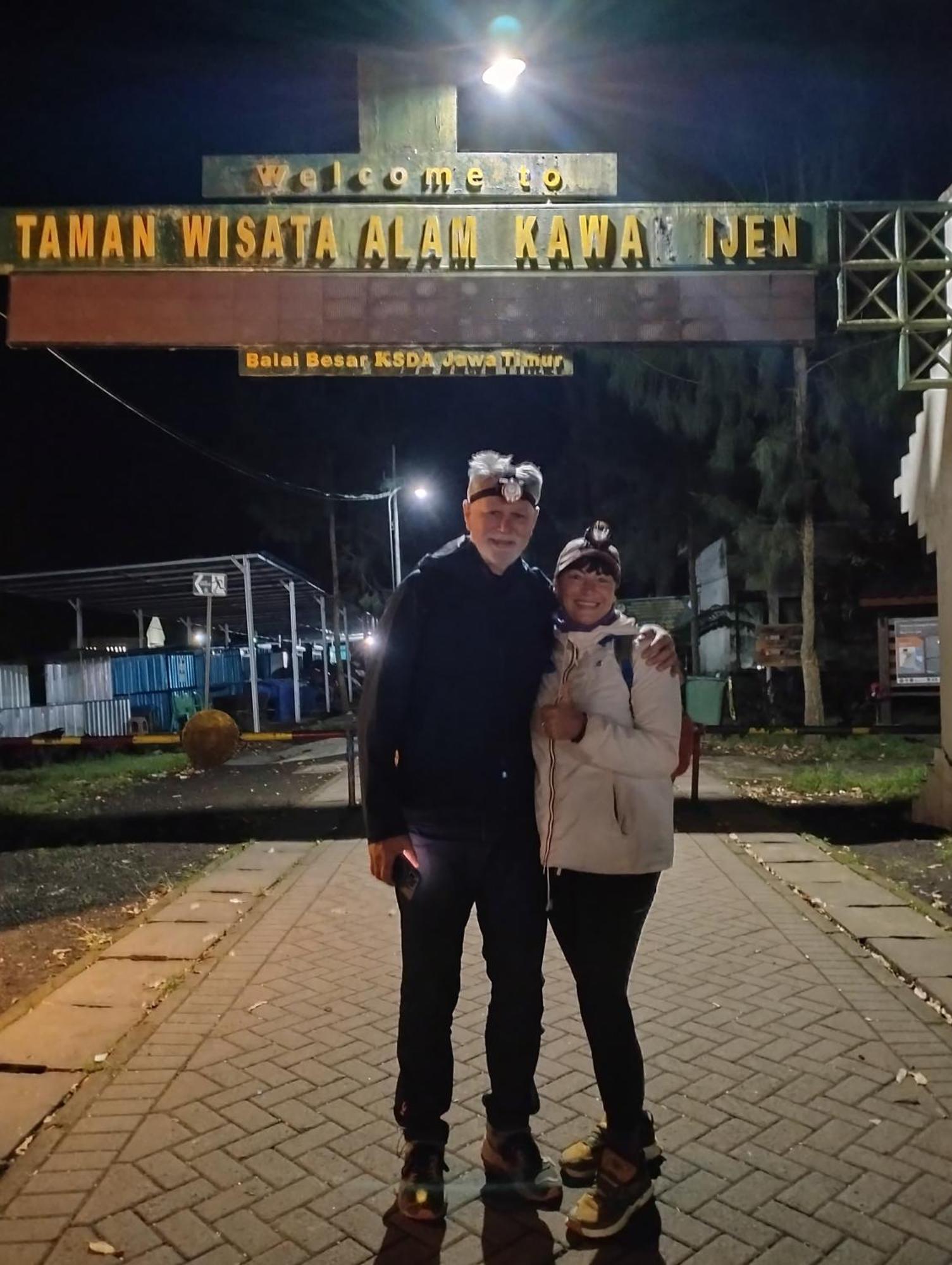Nio Homestay And Tour Licin Exteriör bild